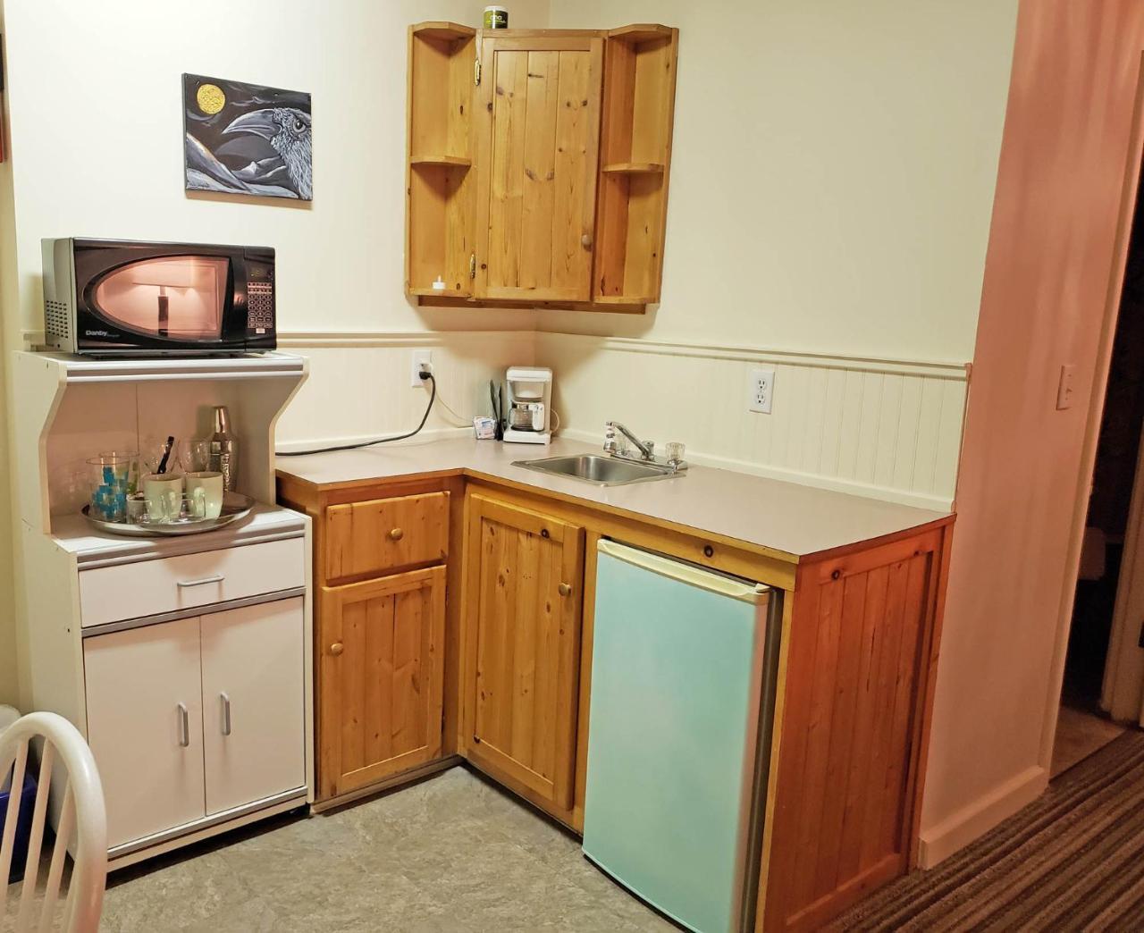 Reno Motel Salmo Екстериор снимка
