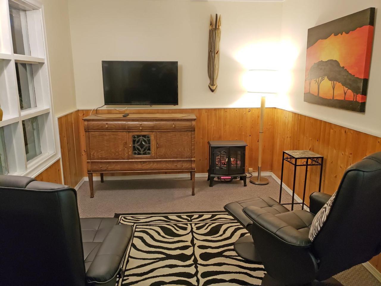 Reno Motel Salmo Екстериор снимка