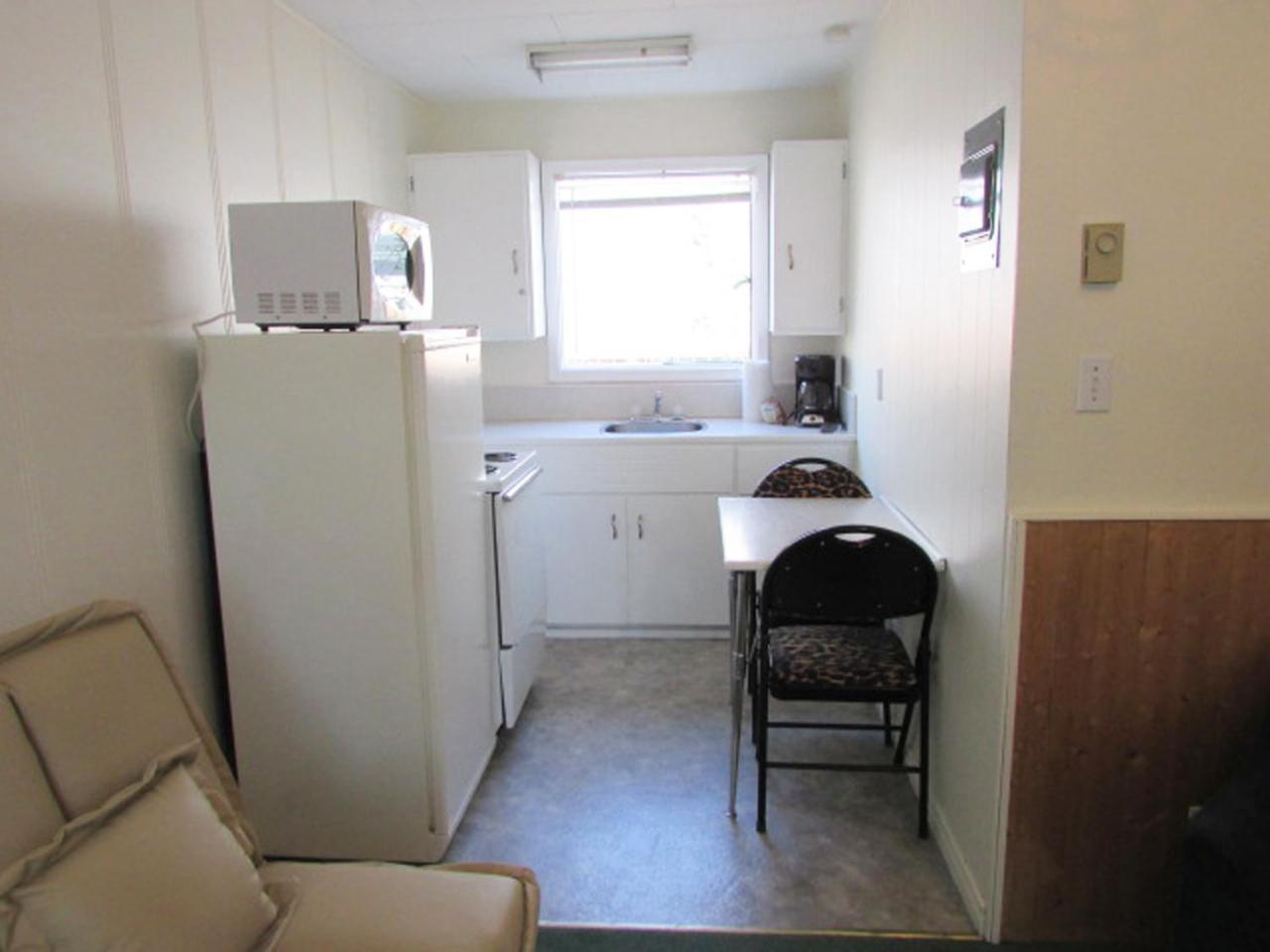 Reno Motel Salmo Екстериор снимка