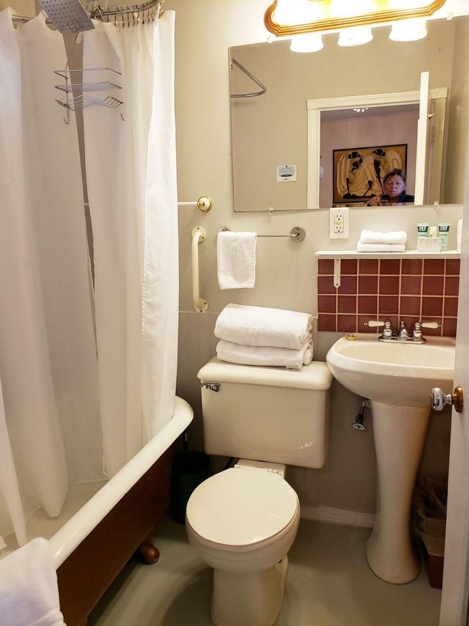 Reno Motel Salmo Екстериор снимка